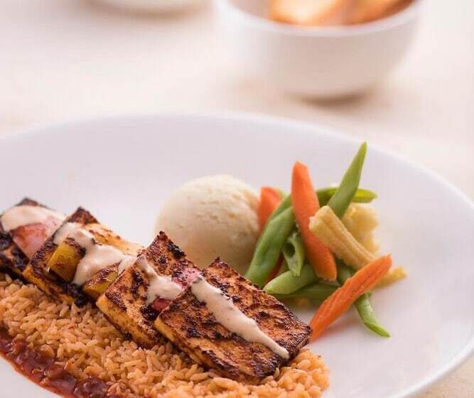 בית מלון כפרי White Lotus