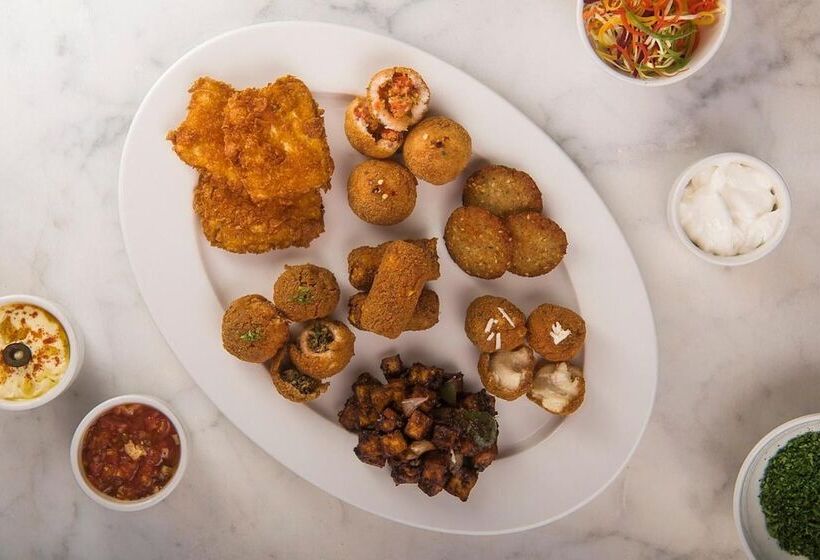 בית מלון כפרי White Lotus