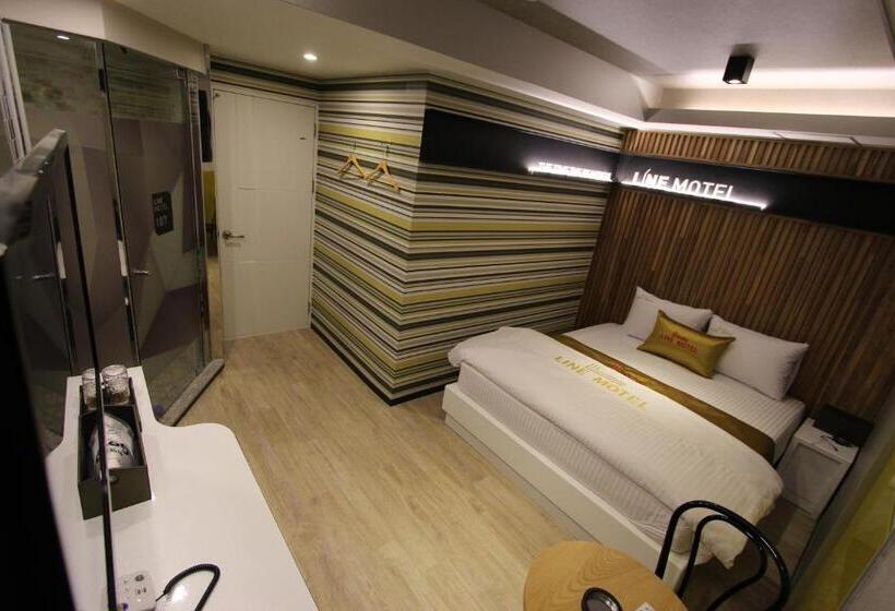 Line Motel