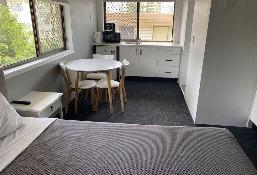 Мотель Gold Coast Inn