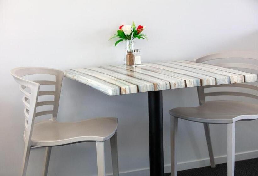 מוטל Trailblazer Studios