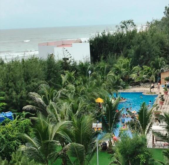 Oceanward Hotel & Resort