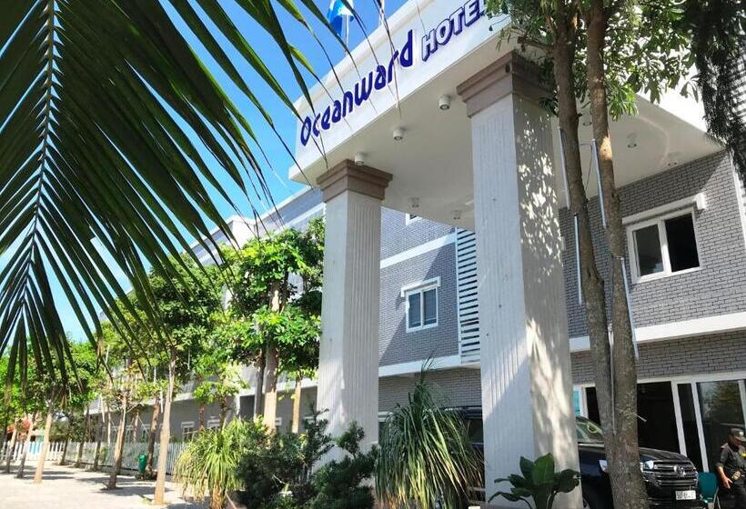Oceanward Hotel & Resort