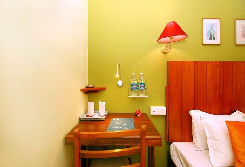 Oyo 10336 Hotel Sn Annex