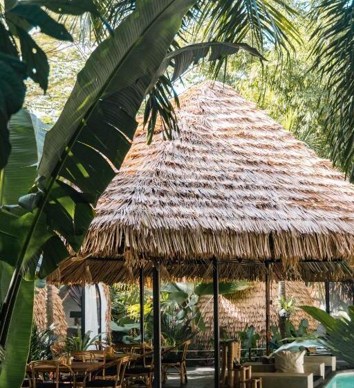 Panorama Beach Club & Resort