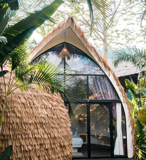 Panorama Beach Club & Resort