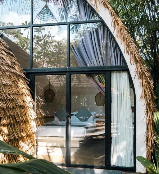 Panorama Beach Club & Resort