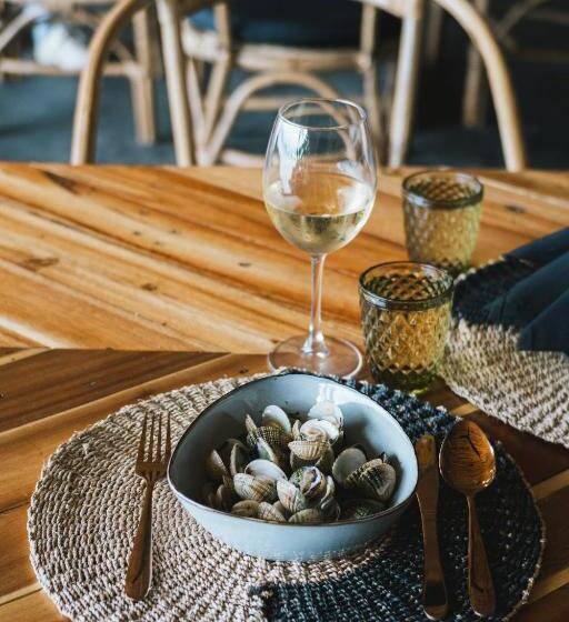 Panorama Beach Club & Resort