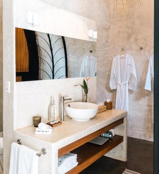 Panorama Beach Club & Resort