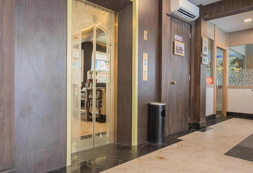 Paragon Nagoya Hotel Batam