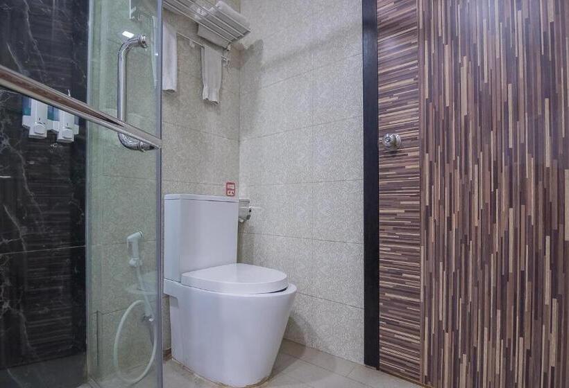 Paragon Nagoya Hotel Batam