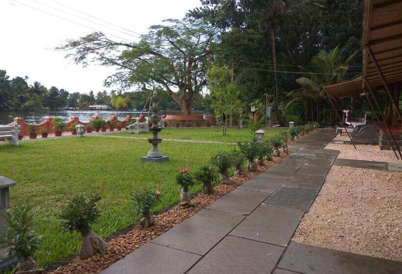 リゾートホテル Palmdale Heritage