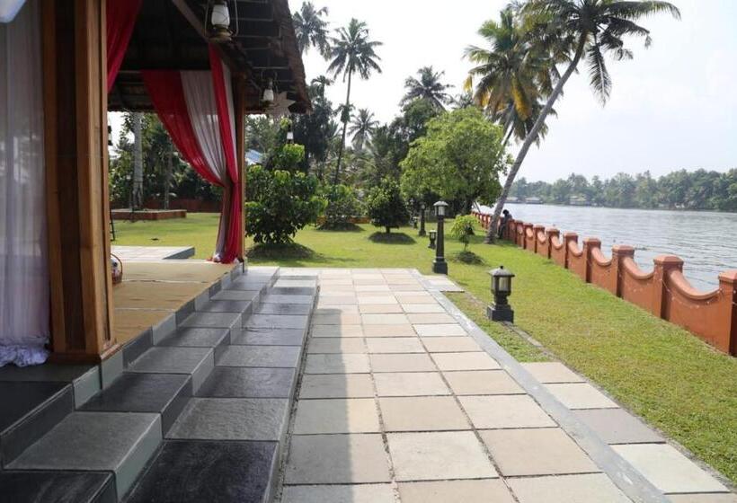 منتجع Palmdale Heritage