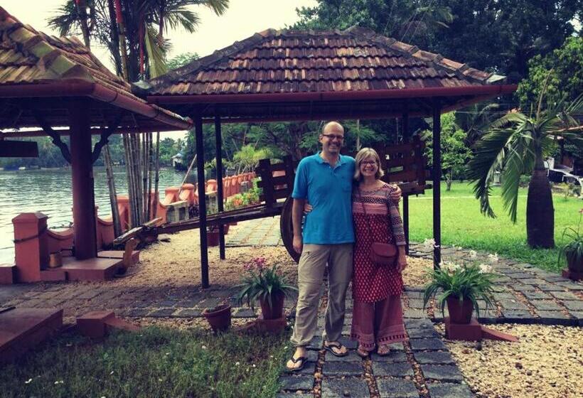 リゾートホテル Palmdale Heritage