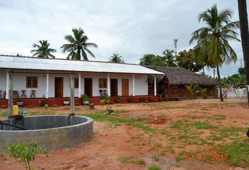 리조트 Shan Guest And Restaurant Nilaveli