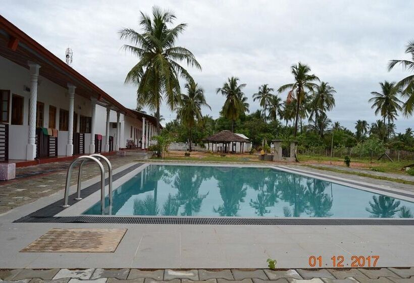 리조트 Shan Guest And Restaurant Nilaveli