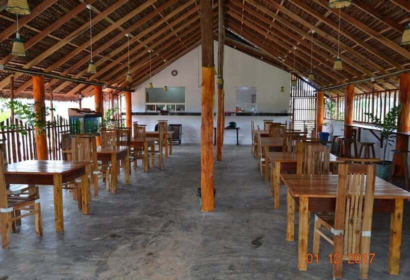 리조트 Shan Guest And Restaurant Nilaveli