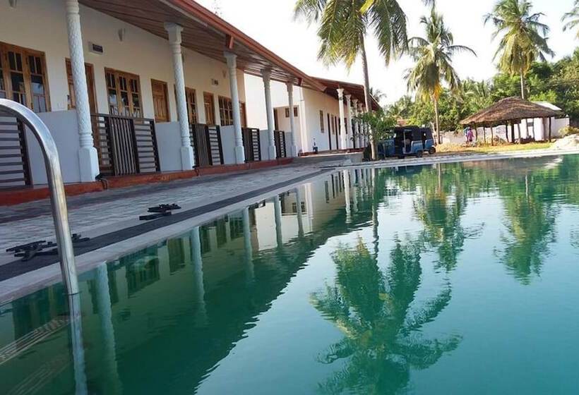 리조트 Shan Guest And Restaurant Nilaveli