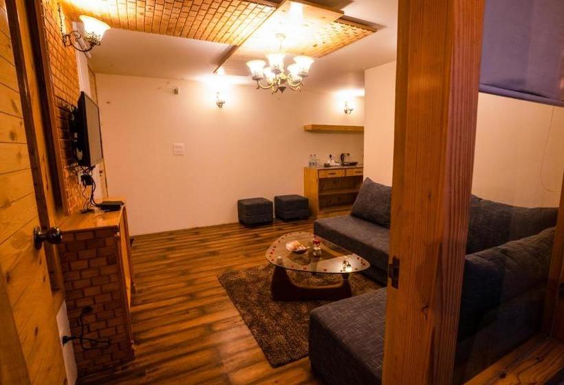 Alpine Chalet Resort