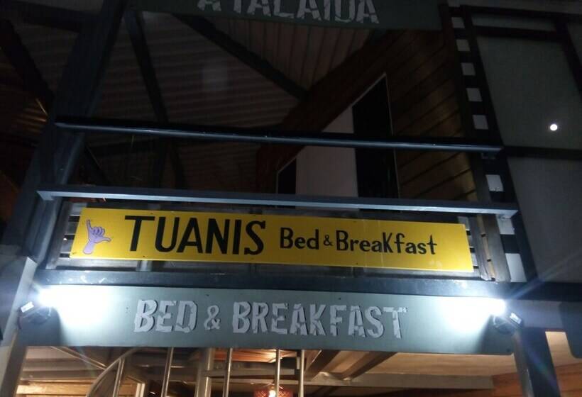 Tuanis B&b Tamarindo