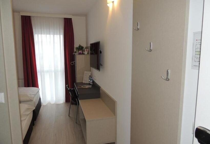 צימר Avia Motel Bisamberg