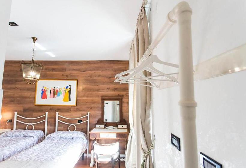 تختخواب و صبحانه Garibaldi33