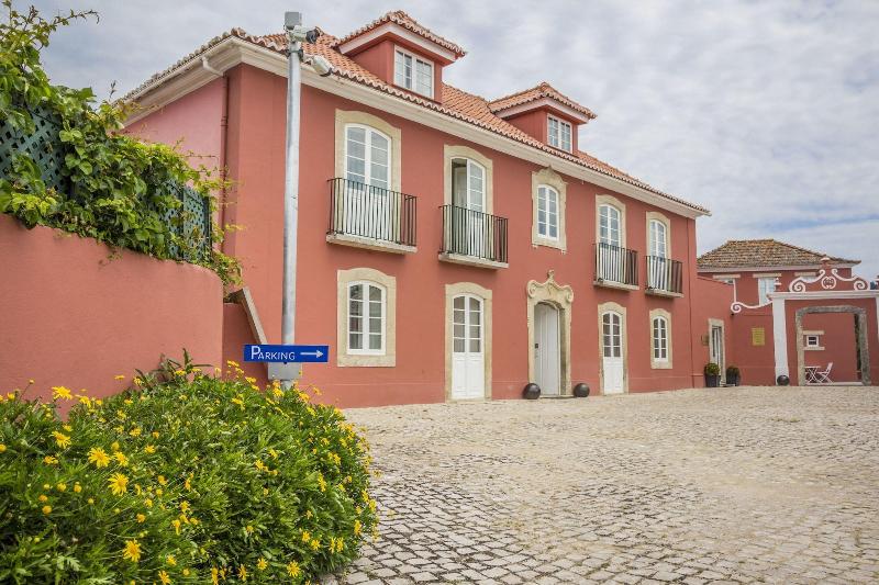 צימר Paço Do Bispo Boutique House