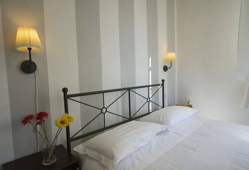 مبيت وإفطار Villa Liberty Urbino