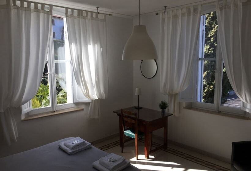 مبيت وإفطار Villa Liberty Urbino