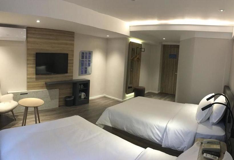 Hanting Hotel Wuhan Optics Valley Pedestrian Street Entrepreneurship Center