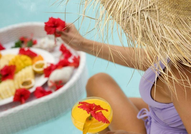 فندق Blue Moon Resort