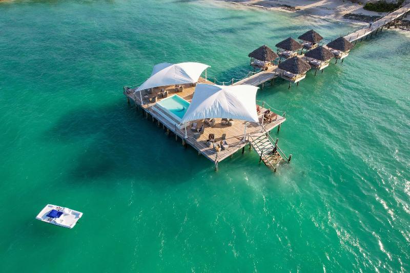 فندق Blue Moon Resort