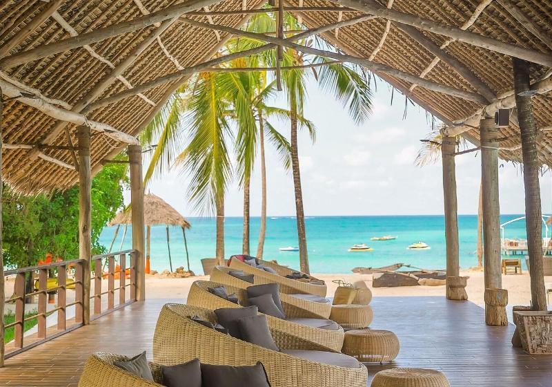 فندق Blue Moon Resort