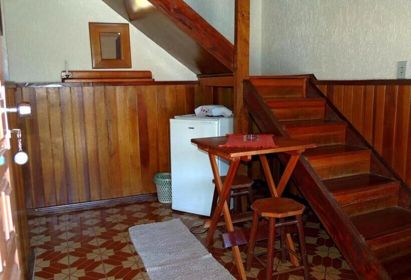 Отель Cantinho De Férias