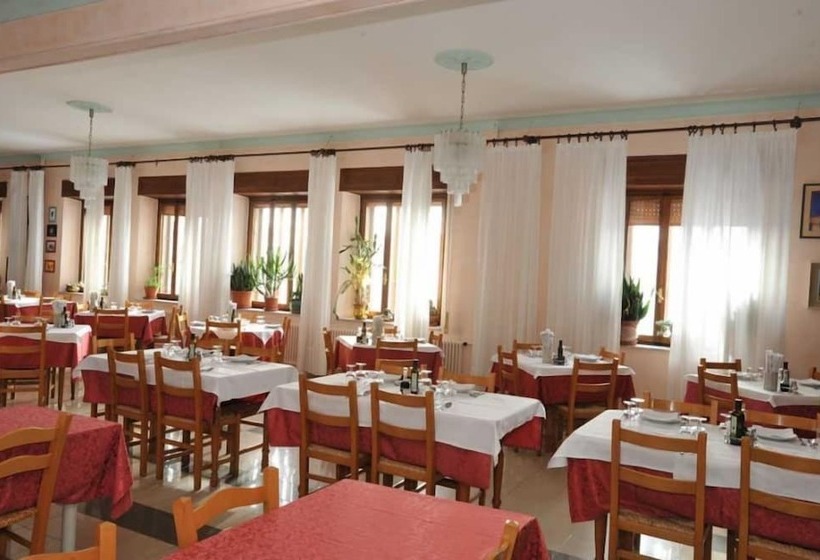 בית מלון כפרי Conca D Oro