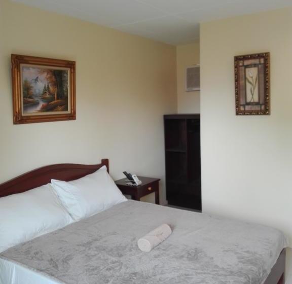 ホテル Reddoorz Near Sibulan Dumaguete Airport