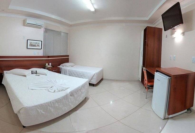 Отель Dourados Center