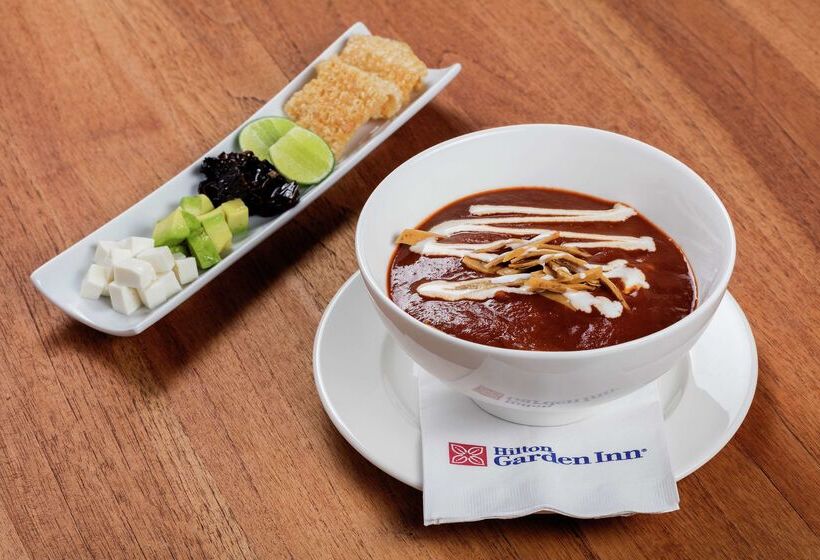 ホテル Hilton Garden Inn Salamanca