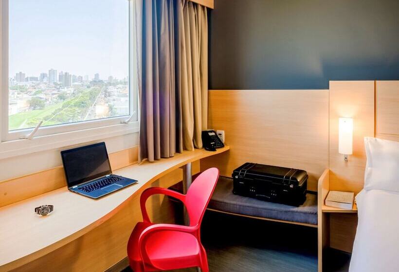 فندق Ibis Marilia