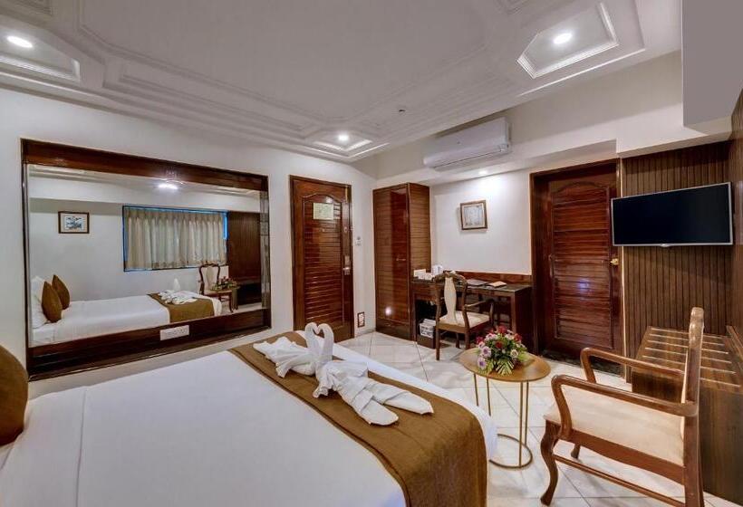 Hotel K K Beacon India