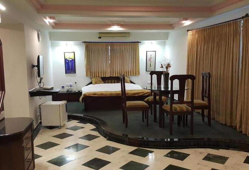 Hotel K K Beacon India