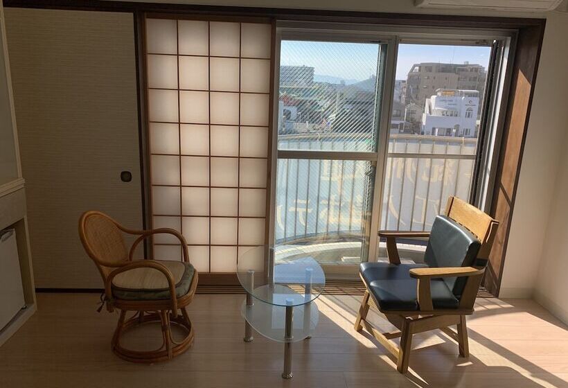 Отель Kishu Railway Katase Enoshima