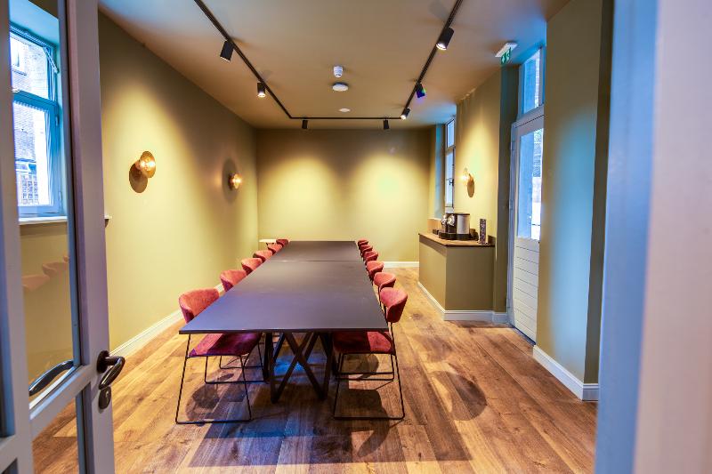 هتل Monastere Maastricht