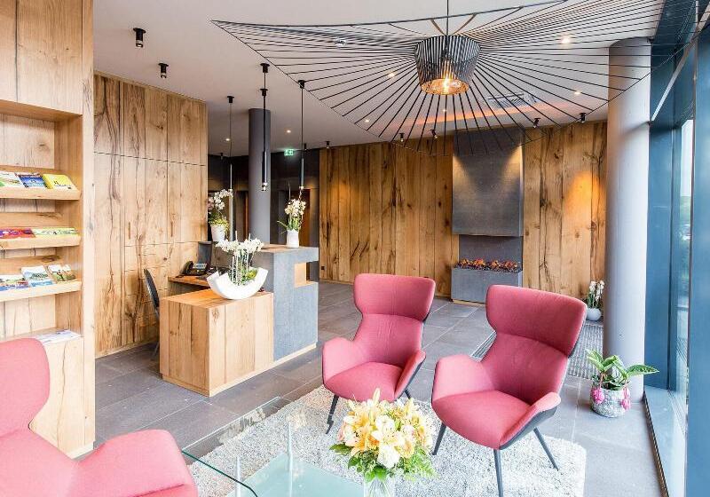 בית מלון כפרי Monte Mare Sauna Spa Sports