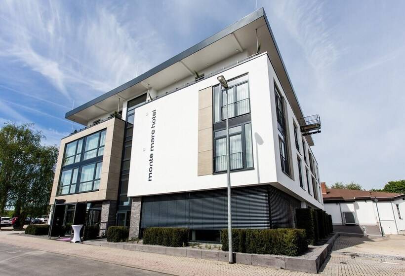 בית מלון כפרי Monte Mare Sauna Spa Sports