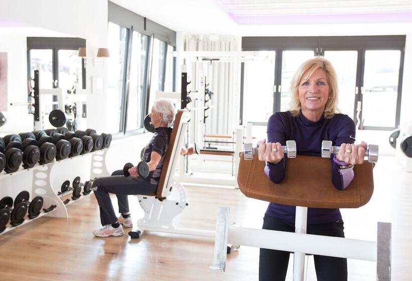 בית מלון כפרי Monte Mare Sauna Spa Sports