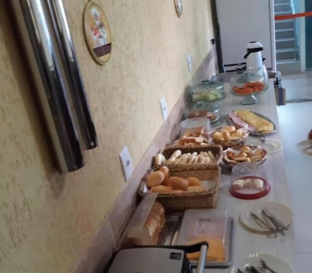 בית מלון כפרי Pousada Aeroporto