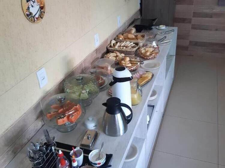 בית מלון כפרי Pousada Aeroporto