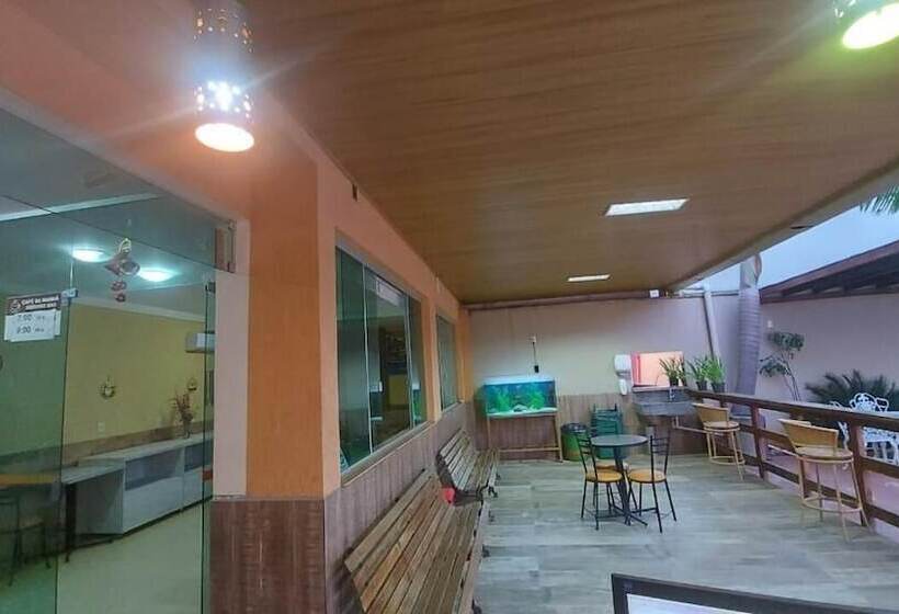 בית מלון כפרי Pousada Aeroporto