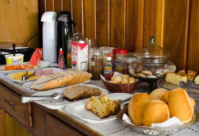 酒店 Pousada Renascer